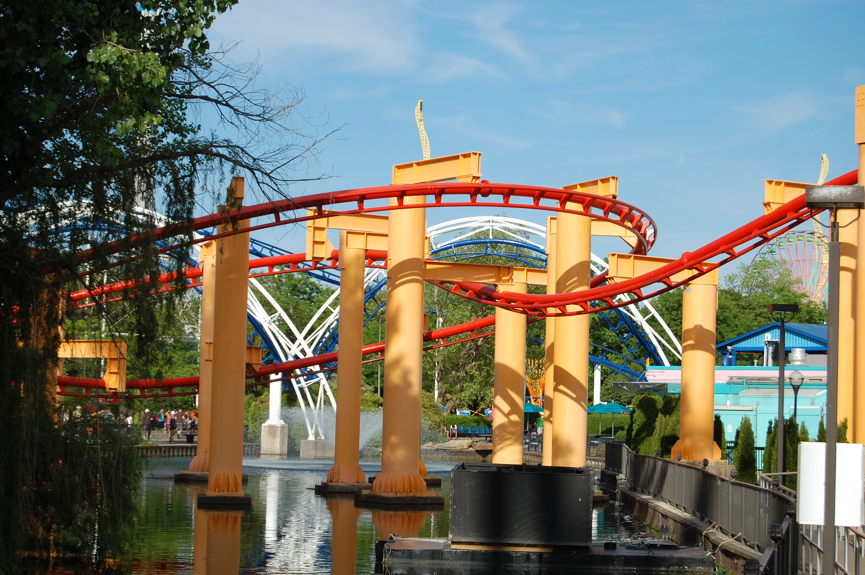 PHOTOS Iron Dragon roller coaster at Cedar Point